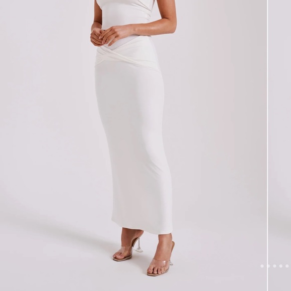 MESHKI SET - Picture 6 of 6